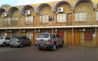 1190 m² Commercial space in Kuruman