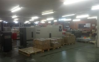 1872 m² Commercial space in Springfield Park