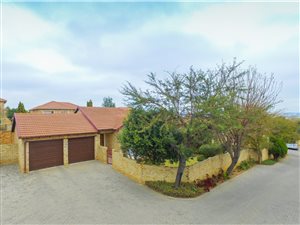 3 Bed Simplex in Kyalami Hills