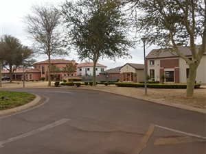 1064 m² Land available in The Orchards