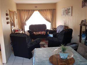 3 Bed Apartment in Berton Park