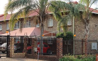 2 Bedroom Duplex in Gezina