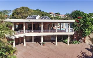 5 Bedroom House in Waterkloof Glen