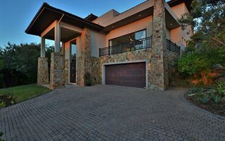 4 Bedroom House in Zimbali