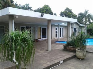 4 Bed House in Padfield Park