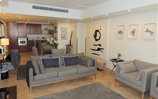 2 Bedroom Apartment in Foreshore