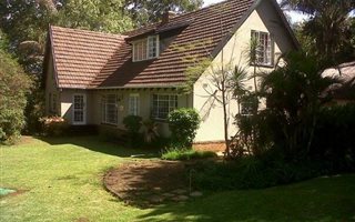 4 Bedroom House in Wembley