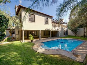 4 Bed House in Dainfern Golf Estate