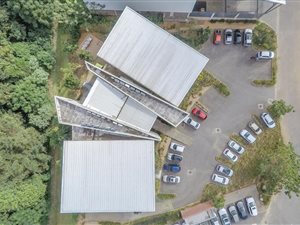 517 m² Commercial space in Maxmead