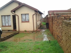2 Bed House in Soshanguve
