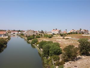 404 m² Land available in Port Owen