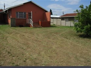 3 Bed House in Limit Hill