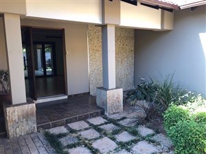 4 Bed Townhouse in Three Rivers
