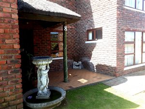 4 Bed House in Denneoord