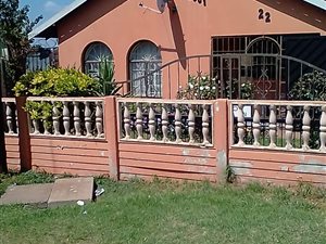 5 Bed House in Soweto Central