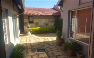 Commercial space in Brackenhurst
