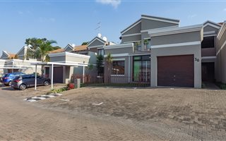 3 Bedroom Townhouse in Sandringham