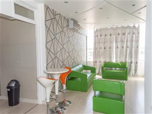 2 Bed Apartment in North Beach
