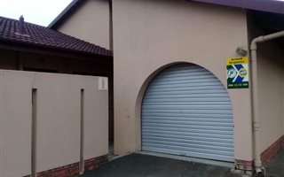 3 Bedroom Apartment in Empangeni Central