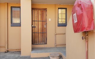 1 Bedroom Apartment in Dinwiddie