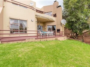 3 Bedroom Apartment in Constantia Kloof
