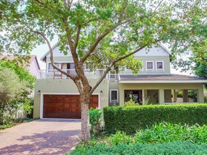 4 Bed House in Woodlands Estate