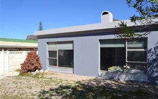 3 Bedroom House in Hout Bay and surrounds