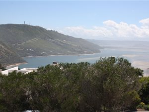 652 m² Land available in The Heads