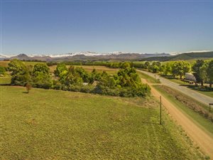 2481 m² Land available in Underberg