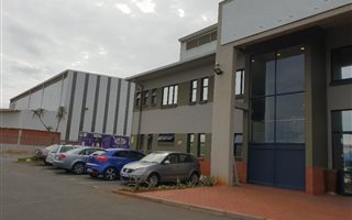 4470 m² Industrial space in Riverhorse Valley