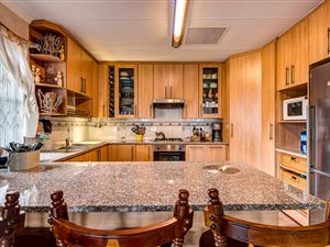 3 Bed Cluster in Pomona