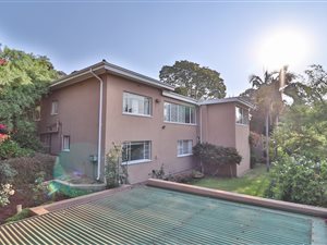 4 Bed House in Muckleneuk