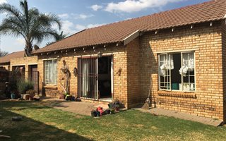 3 Bedroom Simplex in Wilgeheuwel