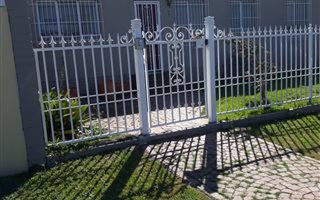 3 Bedroom House in Door de Kraal