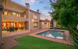5 Bedroom House in Raslouw Manor