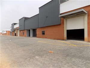 793 m² Industrial space in Linbro Park