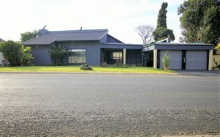 3 Bedroom House in Impala Park