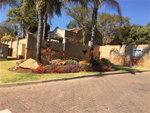 2 Bed Townhouse in Moreleta Park