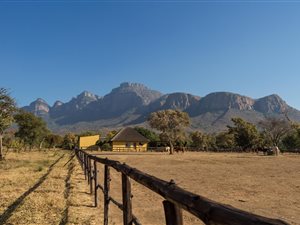 4.6 ha Farm in Kampersrus AH