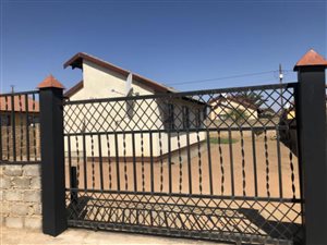 3 Bed House in Mabopane