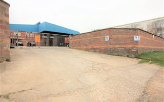 1722 m² Industrial space in Phoenix Industrial