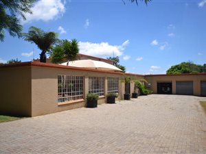 1.8 ha Farm in Randfontein