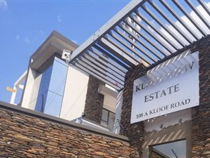 4 Bed House in Oriel