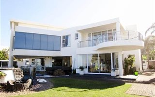 4 Bedroom House in Oslo Beach