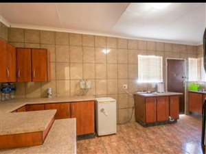 Commercial space in Vanderbijlpark CW