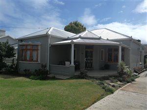 3 Bed House in Queenstown Central