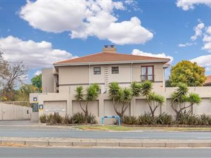 2 Bed Apartment in Atholl