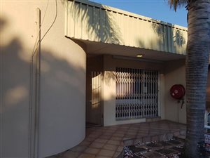 123 m² Office Space in Meerensee