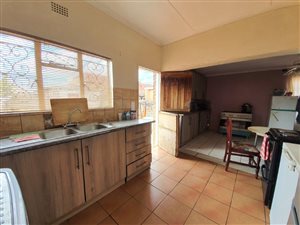 3 Bed House in Roodepan