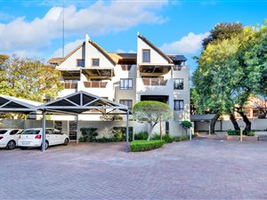 1 Bed Apartment in Fourways Gardens